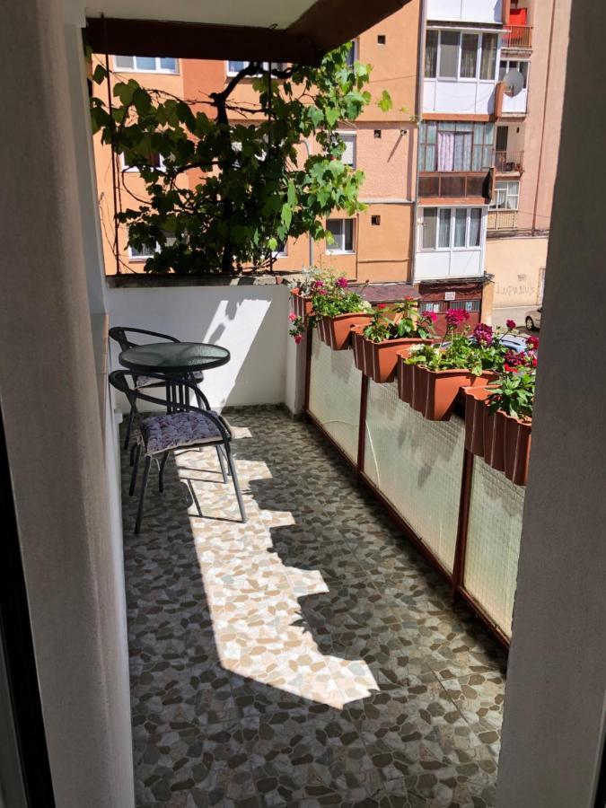 Skepsis Apartament Apartment Alba Iulia Ngoại thất bức ảnh