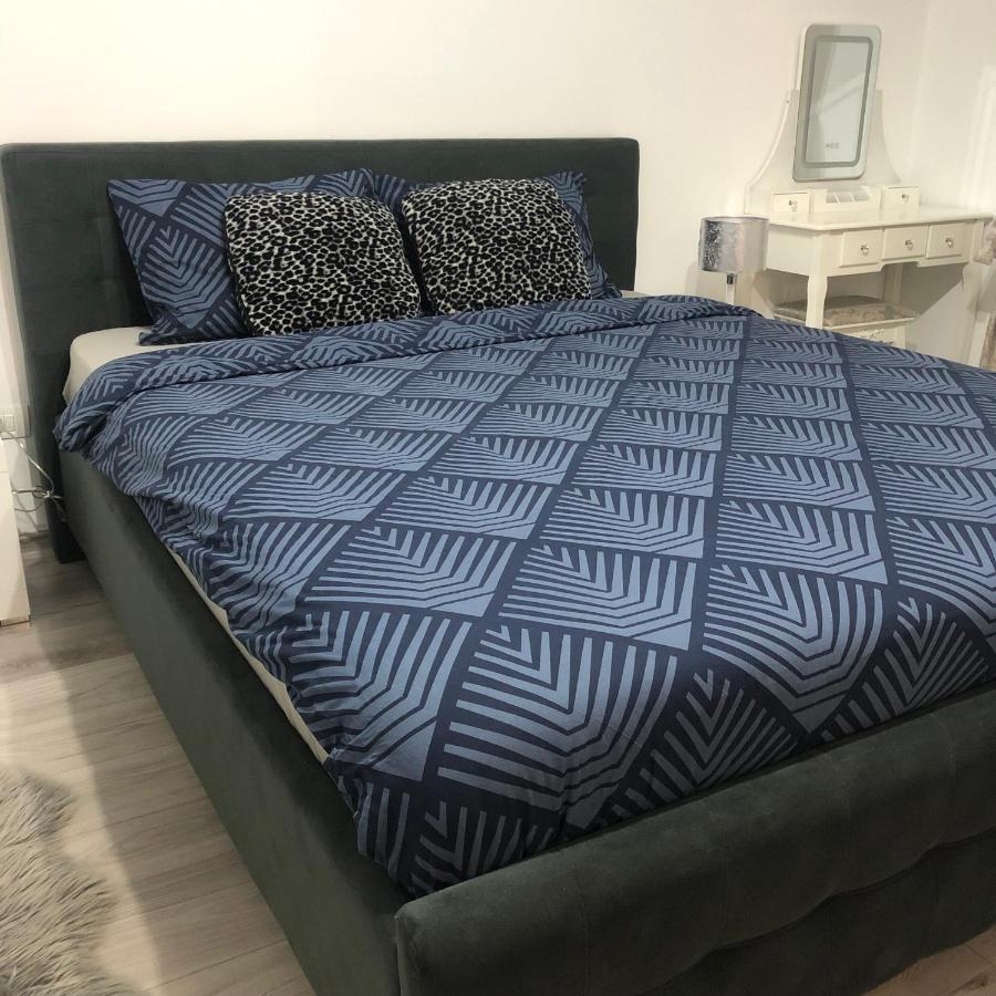 Skepsis Apartament Apartment Alba Iulia Ngoại thất bức ảnh